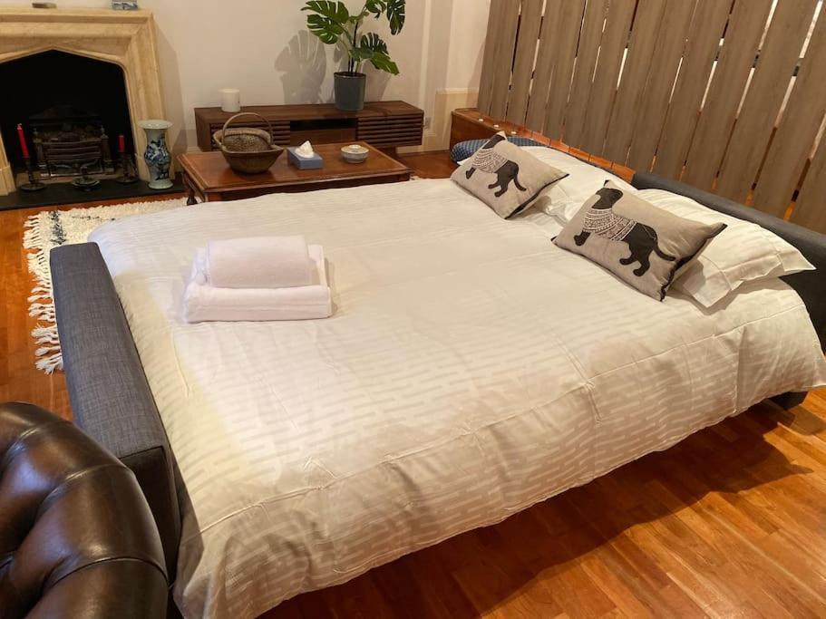 Spacious Flat In The Most Desirable Area Of London Luaran gambar