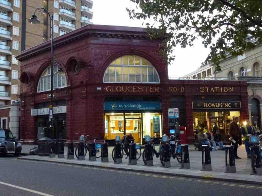 Spacious Flat In The Most Desirable Area Of London Luaran gambar