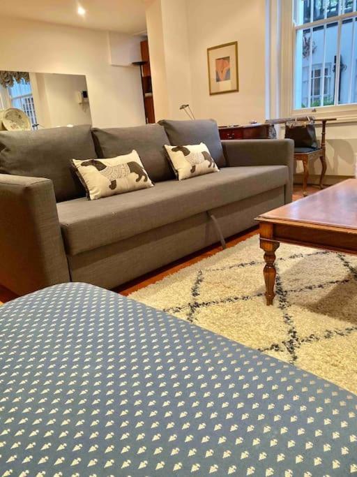 Spacious Flat In The Most Desirable Area Of London Luaran gambar